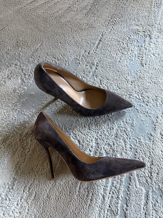 Tony Bianco Shoes - Tony Bianco Pointed Toe Suede leather Pumps heels chocolate Brown 9